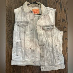 Levi’s jean jacket vest grey